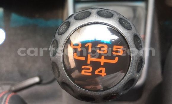 Buy Used Volkswagen Golf Blue Car in Ezulwini in Hhohho Buy Used Volkswagen Golf Blue Car in Ezulwini in Hhohho