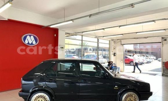 Nunua Ilio tumika Volkswagen Golf Black Gari ndani ya Ezulwini nchini Hhohho Nunua Ilio tumika Volkswagen Golf Black Gari ndani ya Ezulwini nchini Hhohho
