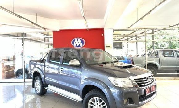 Acheter Occasion Voiture Toyota Hilux Gris à Ezulwini, Hhohho Acheter Occasion Voiture Toyota Hilux Gris à Ezulwini, Hhohho