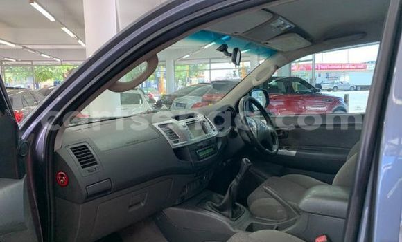 Acheter Occasion Voiture Toyota Hilux Gris à Ezulwini, Hhohho Acheter Occasion Voiture Toyota Hilux Gris à Ezulwini, Hhohho