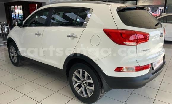 Acheter Occasion Voiture Kia Sportage Blanc à Big Bend, Lubombo District Acheter Occasion Voiture Kia Sportage Blanc à Big Bend, Lubombo District