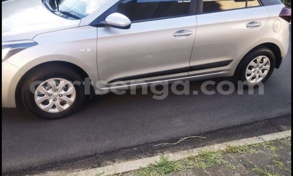 Buy Used Hyundai i20 Silver Car in Ezulwini in Hhohho Buy Used Hyundai i20 Silver Car in Ezulwini in Hhohho