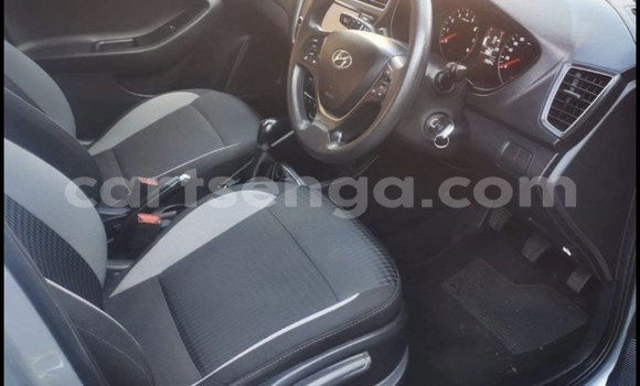 Buy Used Hyundai i20 Silver Car in Ezulwini in Hhohho Buy Used Hyundai i20 Silver Car in Ezulwini in Hhohho
