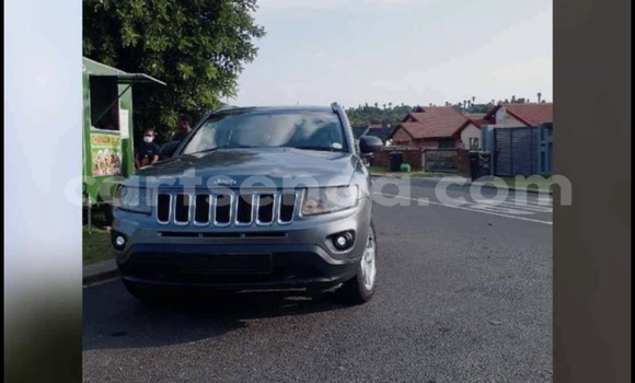 Nunua Ilio tumika Jeep Compass Silver Gari ndani ya Big Bend nchini Lubombo Nunua Ilio tumika Jeep Compass Silver Gari ndani ya Big Bend nchini Lubombo