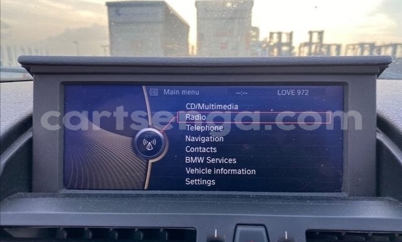 Acheter Occasion Voiture BMW Z4 Blanc à Big Bend, Lubombo Acheter Occasion Voiture BMW Z4 Blanc à Big Bend, Lubombo