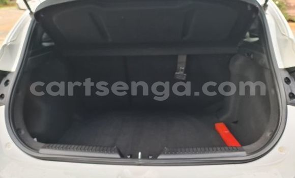 Acheter Occasion Voiture Hyundai i30 Blanc à Ezulwini, Hhohho Acheter Occasion Voiture Hyundai i30 Blanc à Ezulwini, Hhohho