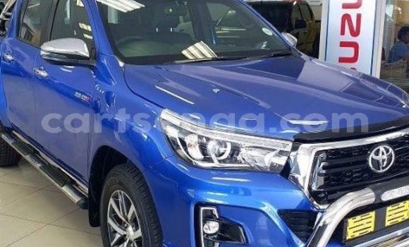 Buy Used Toyota Hilux Blue Car in Simunye in Lubombo District
