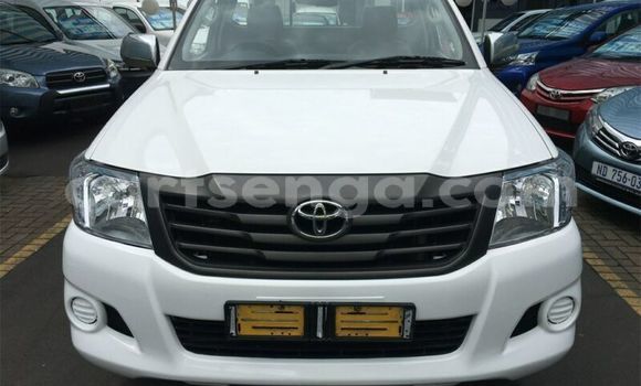 Nunua Ilio tumika Toyota Hilux White Gari ndani ya Ezulwini nchini Hhohho Nunua Ilio tumika Toyota Hilux White Gari ndani ya Ezulwini nchini Hhohho