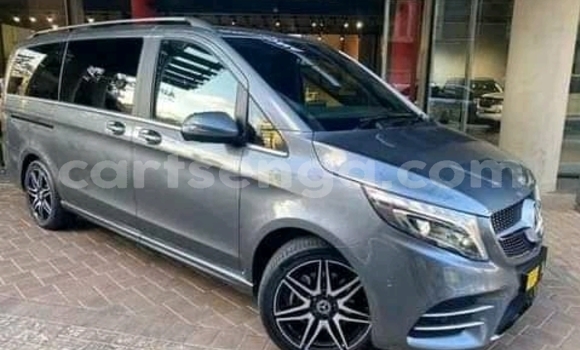 Nunua Ilio tumika Mercedes‒Benz Viano Beige Gari ndani ya Ezulwini nchini Hhohho Nunua Ilio tumika Mercedes‒Benz Viano Beige Gari ndani ya Ezulwini nchini Hhohho