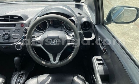 Nunua Ilio tumika Honda Jazz Silver Gari ndani ya Bulembu nchini Hhohho Nunua Ilio tumika Honda Jazz Silver Gari ndani ya Bulembu nchini Hhohho