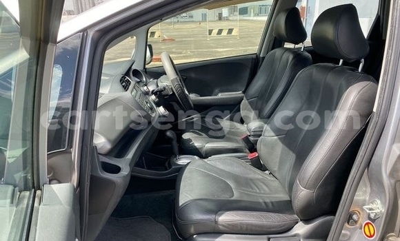 Nunua Ilio tumika Honda Jazz Silver Gari ndani ya Bulembu nchini Hhohho Nunua Ilio tumika Honda Jazz Silver Gari ndani ya Bulembu nchini Hhohho