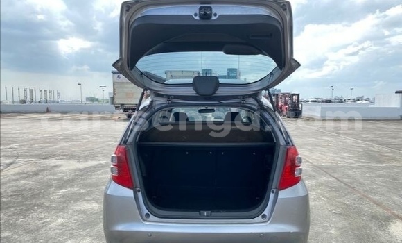 Nunua Ilio tumika Honda Jazz Silver Gari ndani ya Bulembu nchini Hhohho Nunua Ilio tumika Honda Jazz Silver Gari ndani ya Bulembu nchini Hhohho