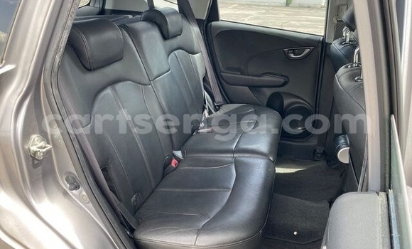 Nunua Ilio tumika Honda Jazz Silver Gari ndani ya Bulembu nchini Hhohho Nunua Ilio tumika Honda Jazz Silver Gari ndani ya Bulembu nchini Hhohho