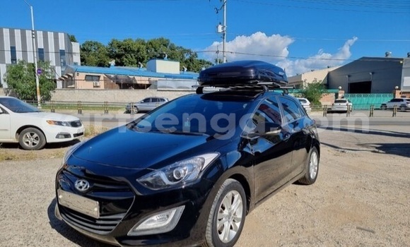 Nunua Ilio tumika Hyundai i30 Black Gari ndani ya Hlatikulu nchini Wilaya ya Shiselweni Nunua Ilio tumika Hyundai i30 Black Gari ndani ya Hlatikulu nchini Wilaya ya Shiselweni