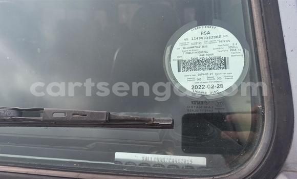 Nunua Ilio tumika Land Rover Defender Silver Gari ndani ya Ezulwini nchini Hhohho Nunua Ilio tumika Land Rover Defender Silver Gari ndani ya Ezulwini nchini Hhohho