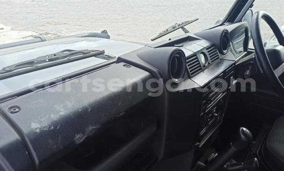 Nunua Ilio tumika Land Rover Defender Silver Gari ndani ya Ezulwini nchini Hhohho Nunua Ilio tumika Land Rover Defender Silver Gari ndani ya Ezulwini nchini Hhohho