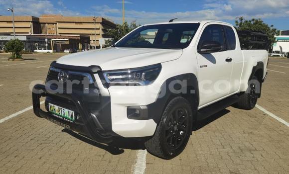 Acheter Occasion Voiture Toyota Hilux Blanc à Mbabane, Manzini