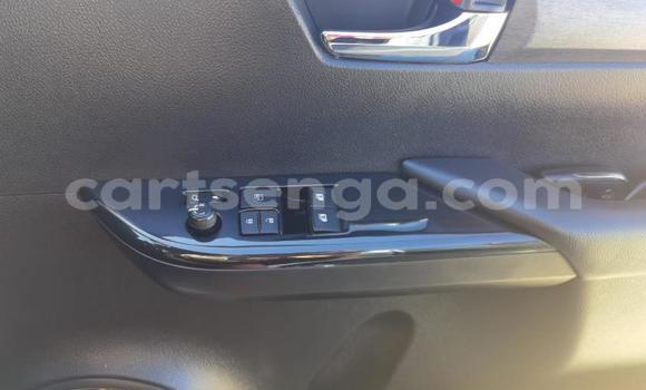 Nunua Ilio tumika Toyota Hilux White Gari ndani ya Mbabane nchini Manzini Nunua Ilio tumika Toyota Hilux White Gari ndani ya Mbabane nchini Manzini