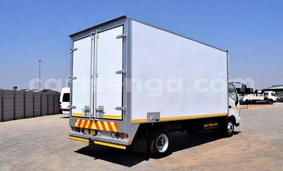 Buy Used Hino 300 Series White Truck in Big Bend in Lubombo Buy Used Hino 300 Series White Truck in Big Bend in Lubombo