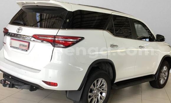 Buy Used Toyota Fortuner White Car in Manzini in Manzini Buy Used Toyota Fortuner White Car in Manzini in Manzini