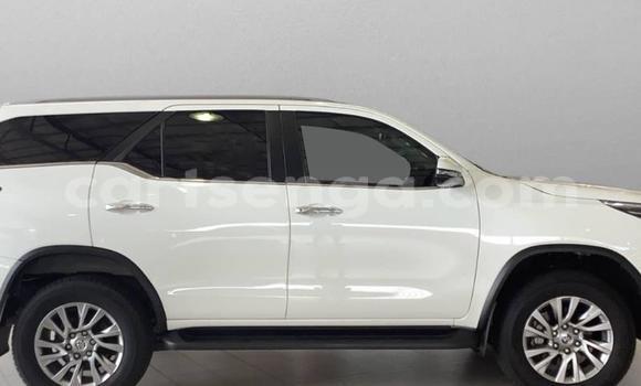Buy Used Toyota Fortuner White Car in Manzini in Manzini Buy Used Toyota Fortuner White Car in Manzini in Manzini