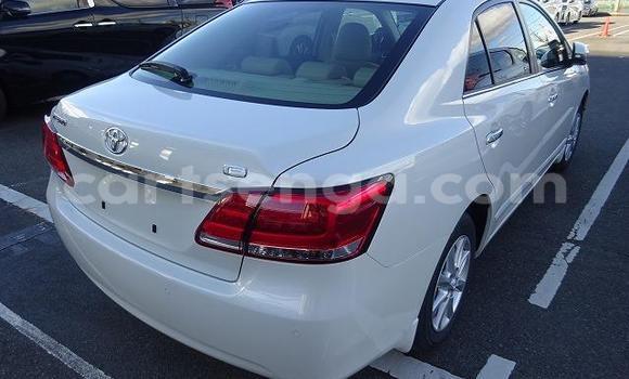 Buy Import Toyota Premio White Car in Bhunya in Manzini Buy Import Toyota Premio White Car in Bhunya in Manzini
