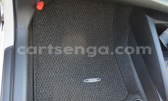 Buy Used Toyota Axio White Car in Big Bend in Lubombo District Buy Used Toyota Axio White Car in Big Bend in Lubombo District