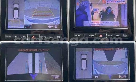 Buy Import Toyota Land Cruiser White Car in Big Bend in Lubombo District Buy Import Toyota Land Cruiser White Car in Big Bend in Lubombo District