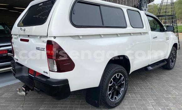 Acheter Occasion Voiture Toyota Hilux Blanc à Ezulwini, Hhohho Acheter Occasion Voiture Toyota Hilux Blanc à Ezulwini, Hhohho