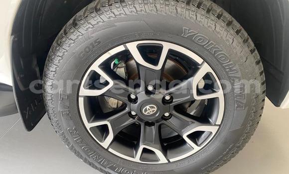 Acheter Occasion Voiture Toyota Hilux Blanc à Ezulwini, Hhohho Acheter Occasion Voiture Toyota Hilux Blanc à Ezulwini, Hhohho