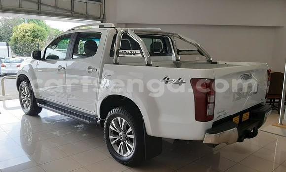 Acheter Occasion Voiture Isuzu KB Blanc à Ezulwini, Hhohho Acheter Occasion Voiture Isuzu KB Blanc à Ezulwini, Hhohho