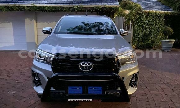 Nunua Ilio tumika Toyota Hilux Silver Gari ndani ya Ezulwini nchini Hhohho Nunua Ilio tumika Toyota Hilux Silver Gari ndani ya Ezulwini nchini Hhohho