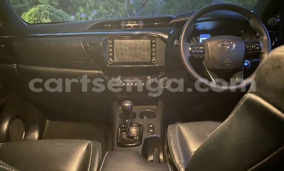Nunua Ilio tumika Toyota Hilux Silver Gari ndani ya Ezulwini nchini Hhohho Nunua Ilio tumika Toyota Hilux Silver Gari ndani ya Ezulwini nchini Hhohho