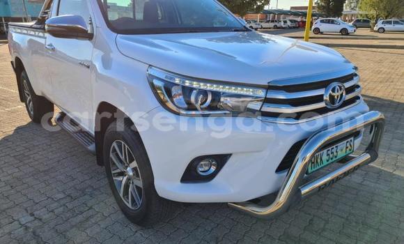Acheter Occasion Voiture Toyota Hilux Blanc à Manzini, Manzini Acheter Occasion Voiture Toyota Hilux Blanc à Manzini, Manzini