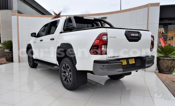 Acheter Occasion Voiture Toyota Hilux Blanc à Mbabane, Manzini Acheter Occasion Voiture Toyota Hilux Blanc à Mbabane, Manzini