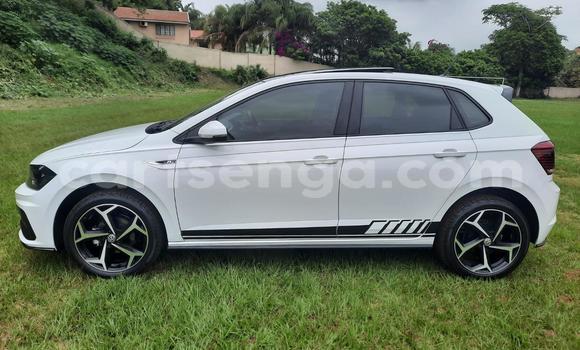 Acheter Occasion Voiture Volkswagen Polo Blanc à Manzini, Manzini Acheter Occasion Voiture Volkswagen Polo Blanc à Manzini, Manzini