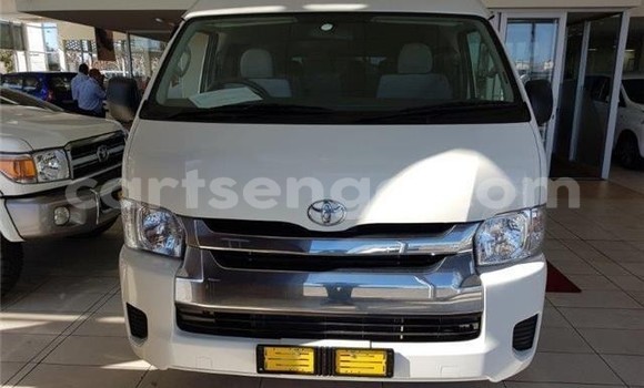 Buy Used Toyota Hiace White Car in Manzini in Manzini Buy Used Toyota Hiace White Car in Manzini in Manzini