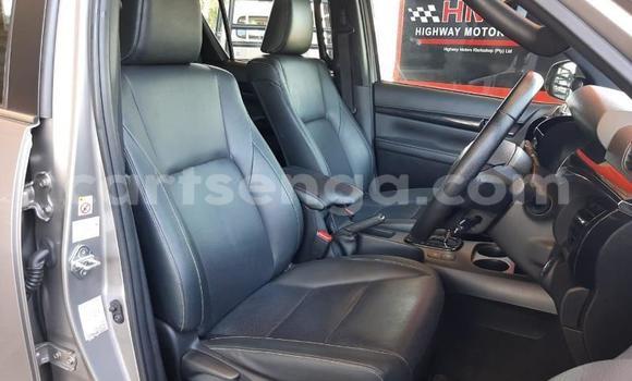Acheter Occasion Voiture Toyota Hilux Gris à Mbabane, Manzini Acheter Occasion Voiture Toyota Hilux Gris à Mbabane, Manzini