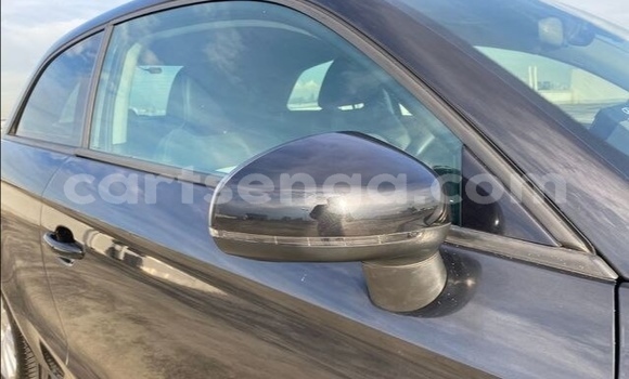 Nunua Ilio tumika Audi A1 Black Gari ndani ya Big Bend nchini Lubombo Nunua Ilio tumika Audi A1 Black Gari ndani ya Big Bend nchini Lubombo