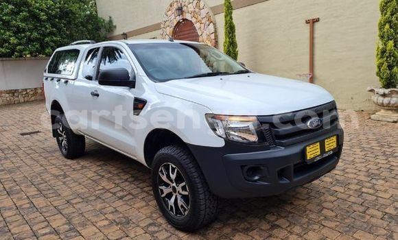 Buy Used Ford Ranger White Car in Ezulwini in Hhohho