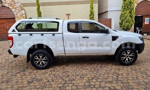 Buy Used Ford Ranger White Car in Ezulwini in Hhohho Buy Used Ford Ranger White Car in Ezulwini in Hhohho
