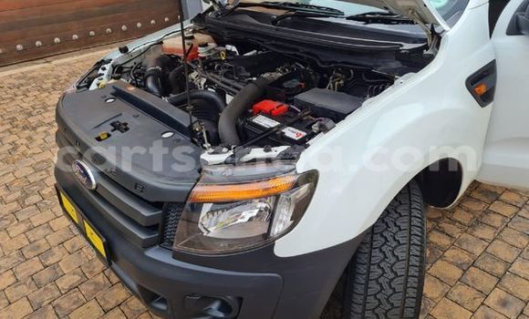 Buy Used Ford Ranger White Car in Ezulwini in Hhohho Buy Used Ford Ranger White Car in Ezulwini in Hhohho