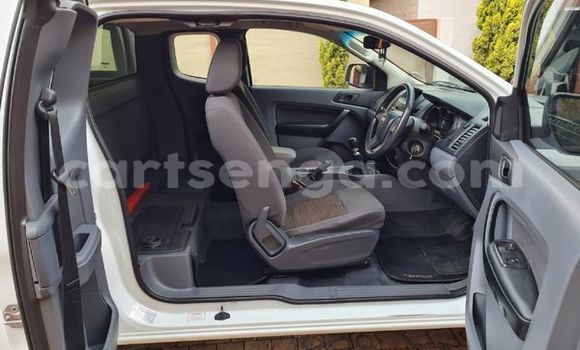 Buy Used Ford Ranger White Car in Ezulwini in Hhohho Buy Used Ford Ranger White Car in Ezulwini in Hhohho