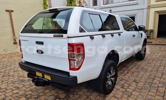 Buy Used Ford Ranger White Car in Ezulwini in Hhohho Buy Used Ford Ranger White Car in Ezulwini in Hhohho