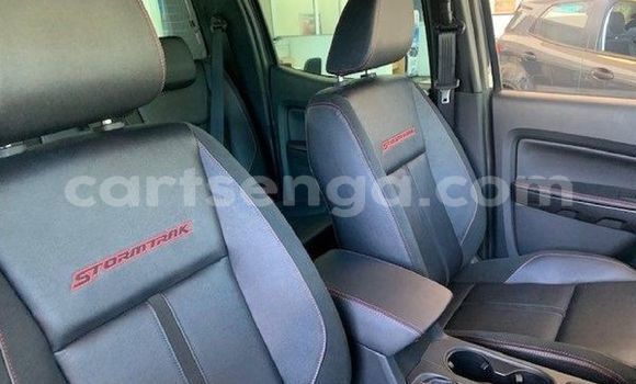 Acheter Occasion Voiture Ford Ranger Noir à Import - Dubai, Hhohho Acheter Occasion Voiture Ford Ranger Noir à Import - Dubai, Hhohho