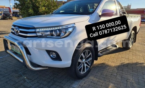Buy Used Toyota Hilux White Car in Manzini in Manzini Buy Used Toyota Hilux White Car in Manzini in Manzini
