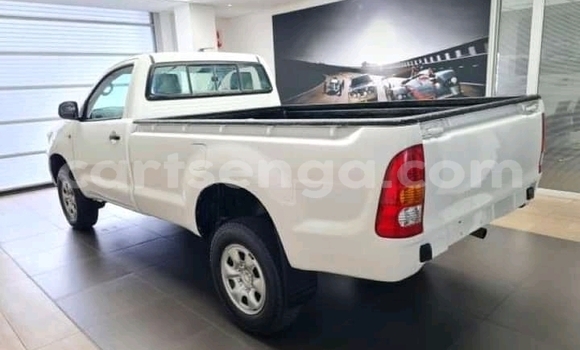 Acheter Occasion Voiture Toyota Hilux Blanc à Manzini, Manzini Acheter Occasion Voiture Toyota Hilux Blanc à Manzini, Manzini