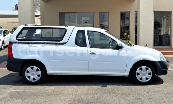 Buy Used Nissan NP 300 White Car in Import - Dubai in Hhohho Buy Used Nissan NP 300 White Car in Import - Dubai in Hhohho