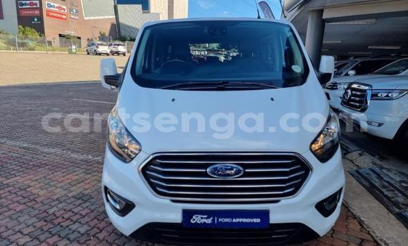 Acheter Occasion Voiture Ford Tourneo Courier Blanc à Ezulwini, Hhohho Acheter Occasion Voiture Ford Tourneo Courier Blanc à Ezulwini, Hhohho