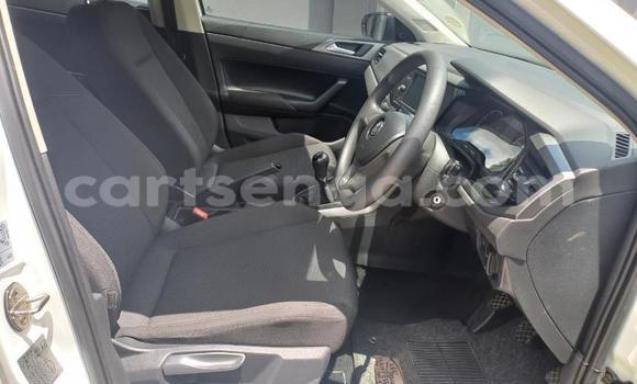 Nunua Ilio tumika Volkswagen Polo White Gari ndani ya Hlatikulu nchini Wilaya ya Shiselweni Nunua Ilio tumika Volkswagen Polo White Gari ndani ya Hlatikulu nchini Wilaya ya Shiselweni